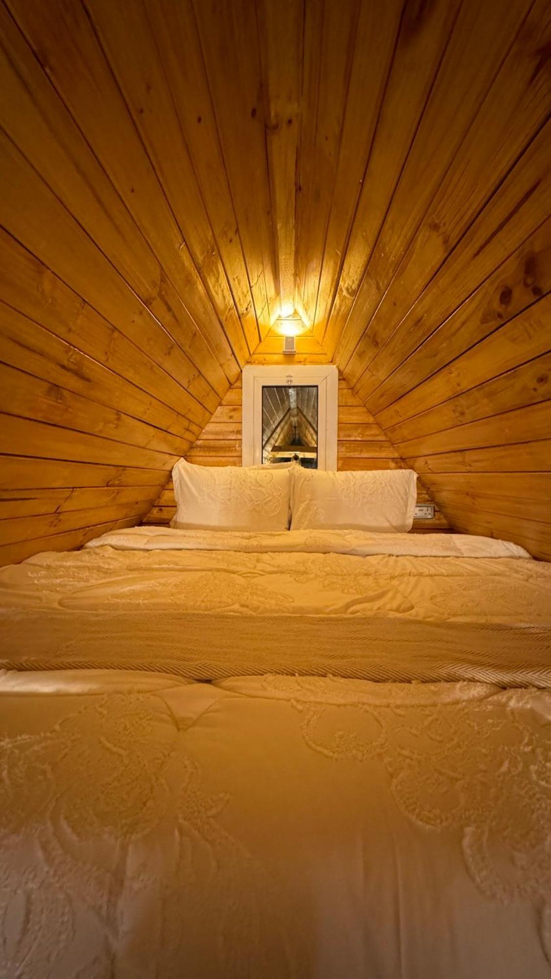 Marbella Bungalows Desert Private Camp Badīyah Esterno foto