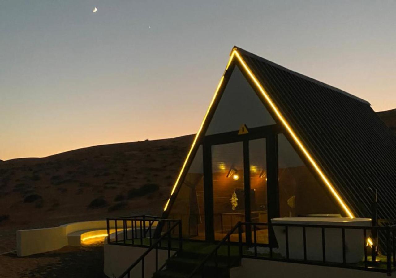 Marbella Bungalows Desert Private Camp Badīyah Esterno foto