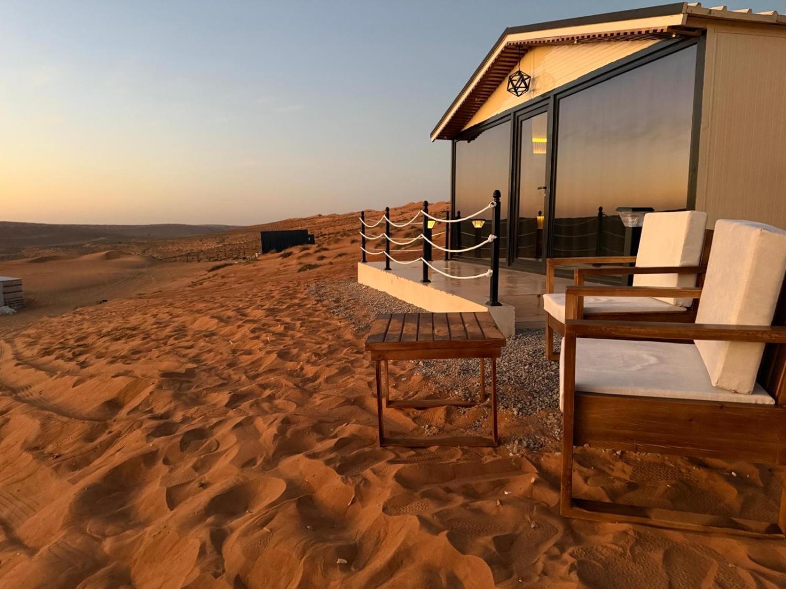 Marbella Bungalows Desert Private Camp Badīyah Esterno foto